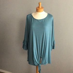 Teal 3/4 length plus sizes top